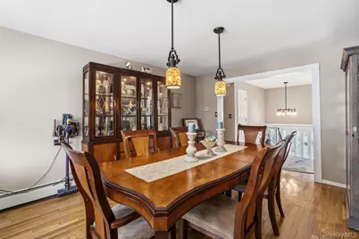 64 Marquette Drive, Smithtown, NY 11787 - Photo 20