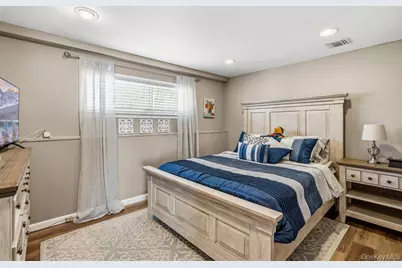 64 Marquette Drive, Smithtown, NY 11787 - Photo 34