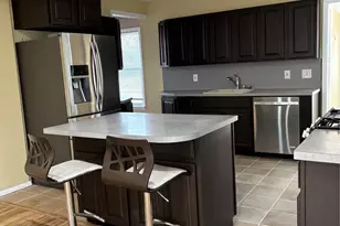 26 Roslyn St, Islip Terrace, NY 11752 - Photo 4