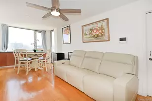 31-18 Union St, Flushing, NY 11354 - Photo 2