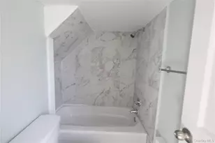 22 Virginia Ave, Hempstead, NY 11550 - Photo 4