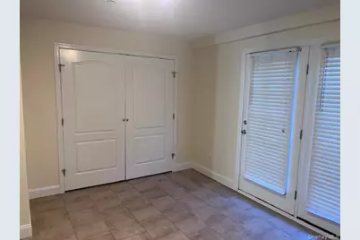 384 West Montauk Highway, Lindenhurst, NY 11757 - Photo 4