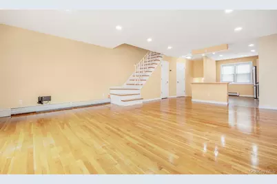 69-05 61st Road, Middle Village, NY 11379 - Photo 12