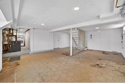 71 Saint Johns Avenue, Yonkers, NY 10704 - Photo 36