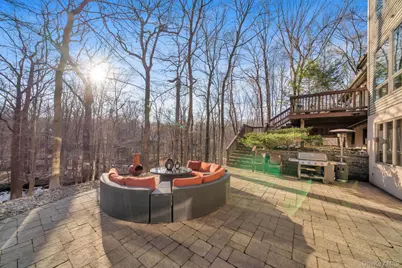 139 Pascack Road, Pearl River, NY 10965 - Photo 34