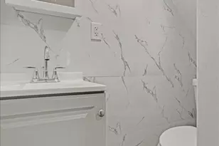 90-48 204th St, Hollis, NY 11423 - Photo 6