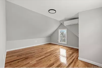 90-48 204 Street, Hollis, NY 11423 - Photo 14