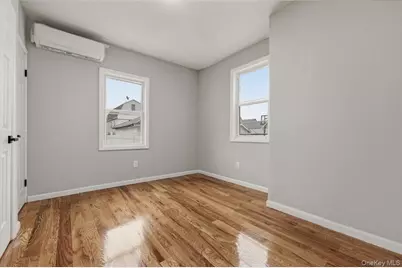 90-48 204 Street, Hollis, NY 11423 - Photo 8