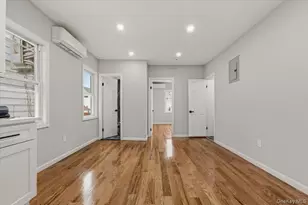 90-48 204th St, Hollis, NY 11423 - Photo 4