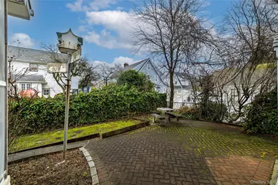 133 S Forest, Rockville Centre, NY 11570 - Photo 20