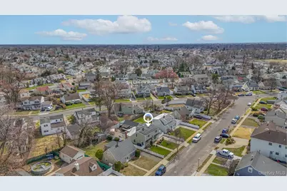 1423 Harding Street, North Bellmore, NY 11710 - Photo 36