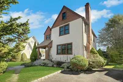 156 Park Drive, Eastchester, NY 10709 - Photo 2