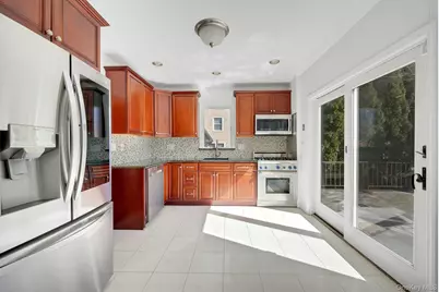 156 Park Drive, Eastchester, NY 10709 - Photo 12