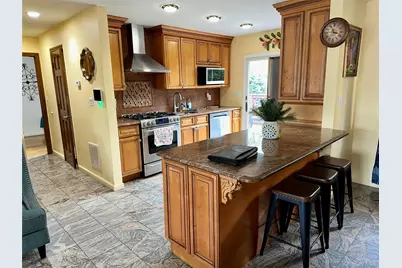 1316 McClure Avenue, Elmont, NY 11003 - Photo 2