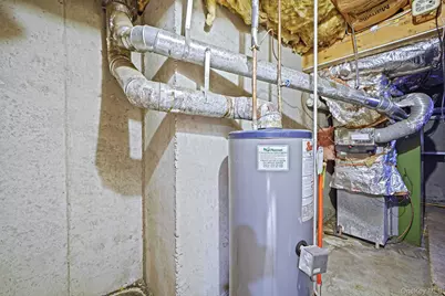 8 Huntington Commons #8, Yaphank, NY 11980 - Photo 26