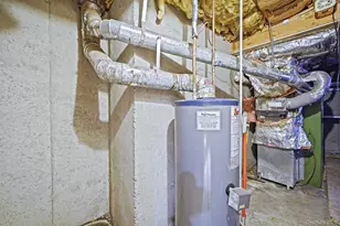 8 Huntington Commons, Yaphank, NY 11980 - Photo 26