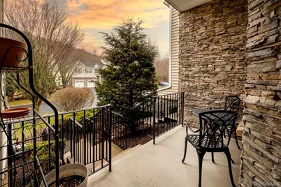 811 Huntington Drive, Fishkill, NY 12524 - Photo 4