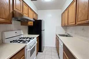 79-29 153rd St, Flushing, NY 11367 - Photo 4