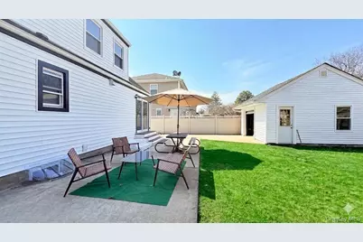 122 6th Street, Hicksville, NY 11801 - Photo 26