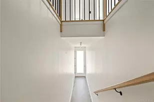 3 Valley Wy, Spring Valley, NY 10977 - Photo 6