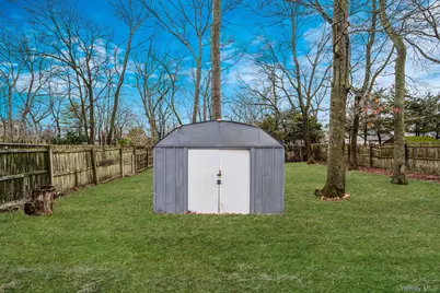 16 Rexmere Avenue, Farmingville, NY 11738 - Photo 20