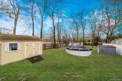 16 Rexmere Avenue, Farmingville, NY 11738 - Photo 16