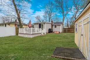 16 Rexmere Ave, Farmingville, NY 11738 - Photo 14