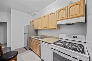 94 Elliott Ave, Yonkers, NY 10705 - Photo 20