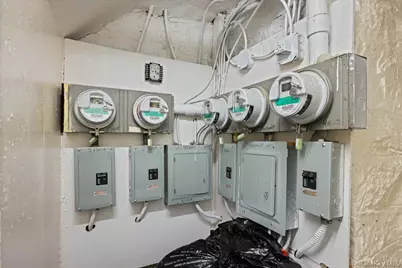 94 Elliott Avenue, Yonkers, NY 10705 - Photo 24