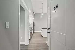 47 Beekman Ave, Sleepy Hollow, NY 10591 - Photo 2