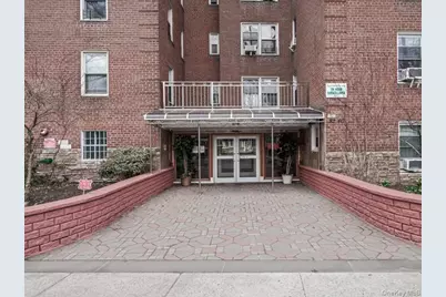 82-40 Austin Street #6K, Kew Gardens, NY 11415 - Photo 2