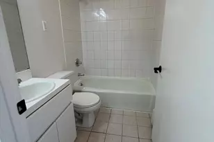 172-39 Highland Ave, Jamaica, NY 11432 - Photo 10