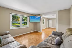 2 St Anthony Ave, Nanuet, NY 10954 - Photo 6