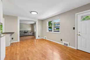 2 St Anthony Ave, Nanuet, NY 10954 - Photo 4