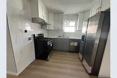 3422 Brookside Street #2, Little Neck, NY 11373 - Photo 4