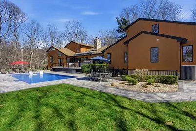 9 Watercrest Court, Saint James, NY 11780 - Photo 26