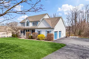 3 Maidstone Ln, Monroe, NY 10950 - Photo 2