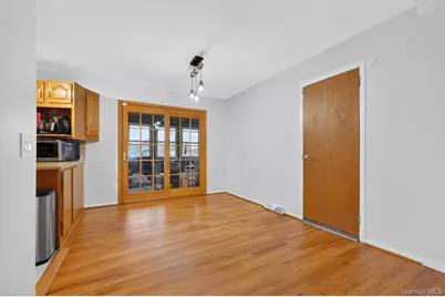 18 Cardinal Drive, Poughkeepsie, NY 12601 - Photo 12