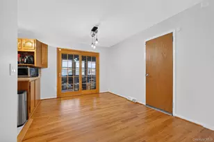 18 Cardinal Dr, Poughkeepsie, NY 12601 - Photo 12