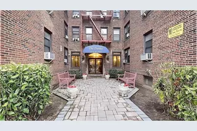 8384 116th Street #5G, Kew Gardens, NY 11415 - Photo 1