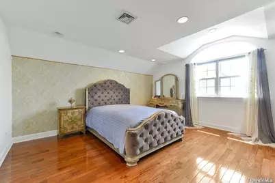 99-78 164th Road, Howard Beach, NY 11414 - Photo 10
