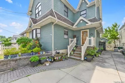 99-78 164th Road, Howard Beach, NY 11414 - Photo 2