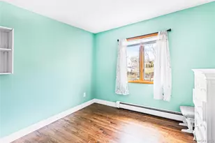 7 Mt McKinley Ave, Farmingville, NY 11738 - Photo 14