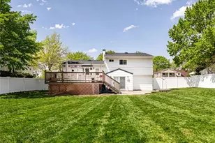 7 Mt McKinley Ave, Farmingville, NY 11738 - Photo 16