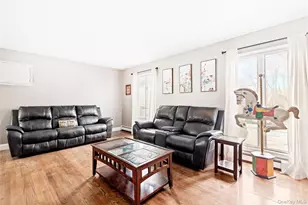 7 Mt McKinley Ave, Farmingville, NY 11738 - Photo 4