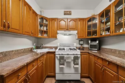 7716 25th Avenue, Jackson Heights, NY 11370 - Photo 16