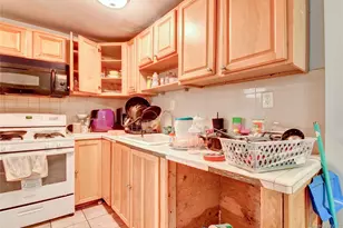 114 W Parmenter St, Newburgh, NY 12550 - Photo 6