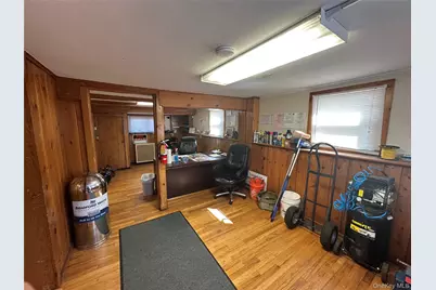 33 Marion Place, Pearl River, NY 10965 - Photo 4