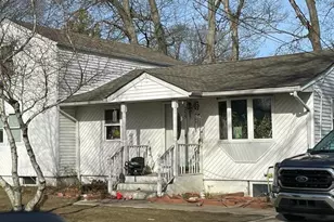 255 Jayne Blvd, Port Jefferson Station, NY 11776 - Photo 4