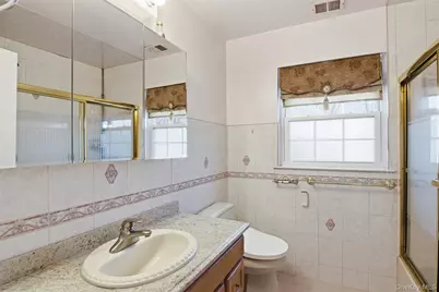 11 Royal Drive, Coram, NY 11727 - Photo 18